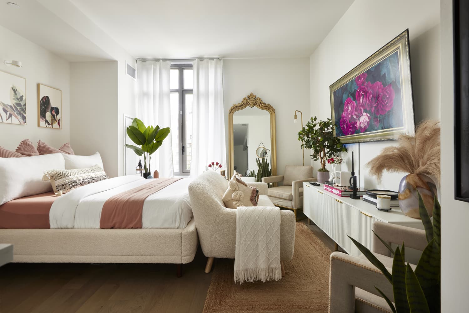 8 Bedroom Layout Ideas for Arranging Furniture | Apartment Therapy